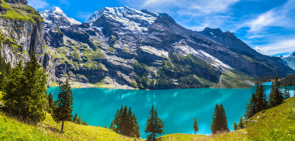 15 Day Switzerland & Italy: Panoramic Trains, Alpine Vistas & Lakeside Bliss Image 5
