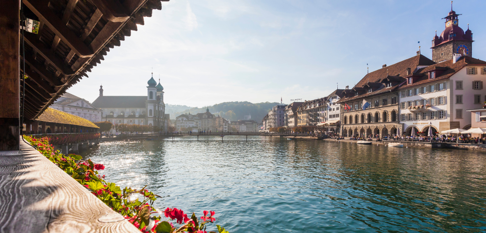 15 Day Switzerland & Italy: Panoramic Trains, Alpine Vistas & Lakeside Bliss Image 7