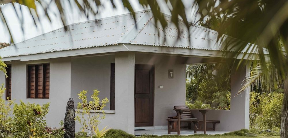 Beachfront Family Bungalow - Hero Image