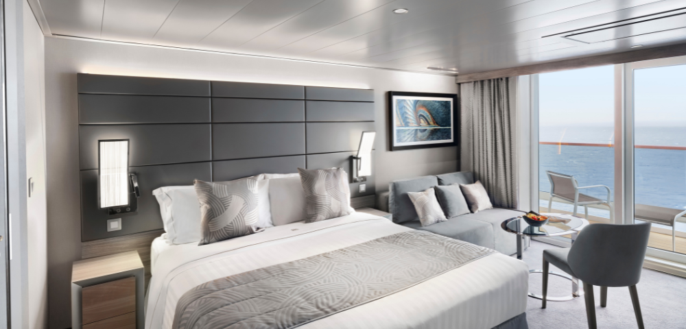 Yacht Club Deluxe Suite (YC1) - Hero Image