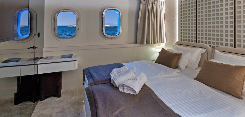 Main Deck Cabin Image