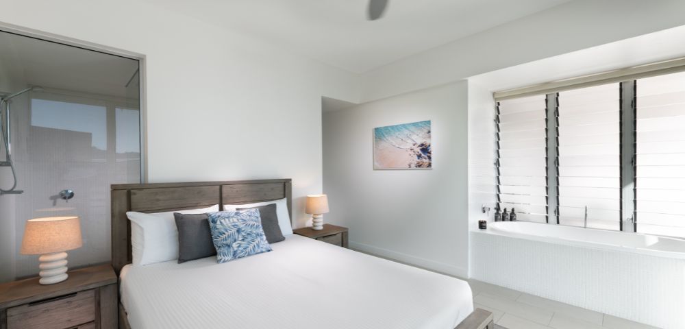 Two Bedroom Two Bathroom Apartment Ocean Front - Hero Image