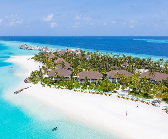 Golden Sands of Dubai & All Inclusive Maldives Main Image