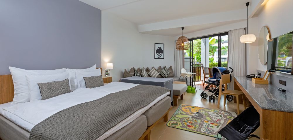 Happy Baby Studio Image