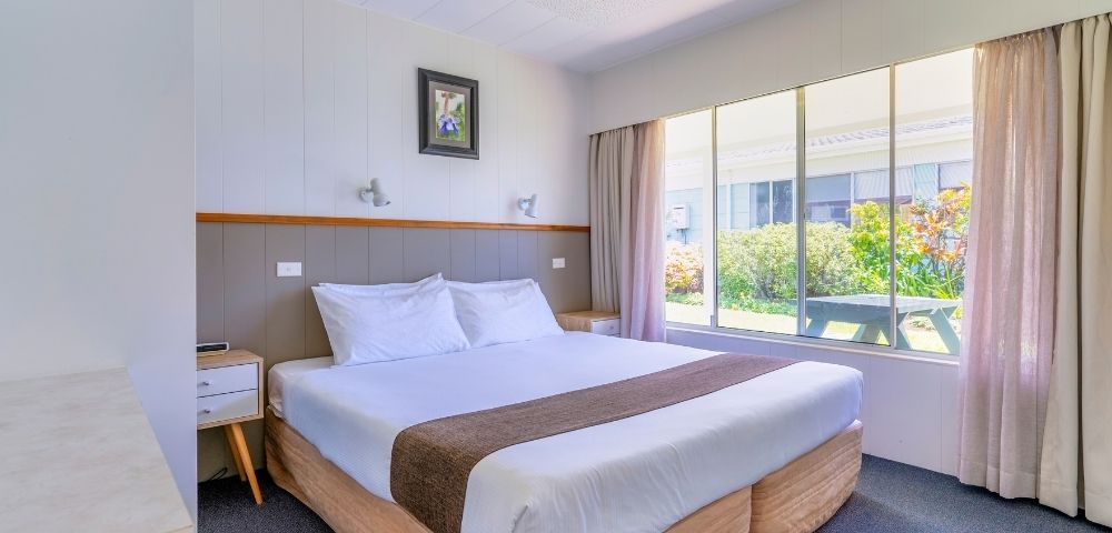 Standard One Bedroom Apartment - Hero Image