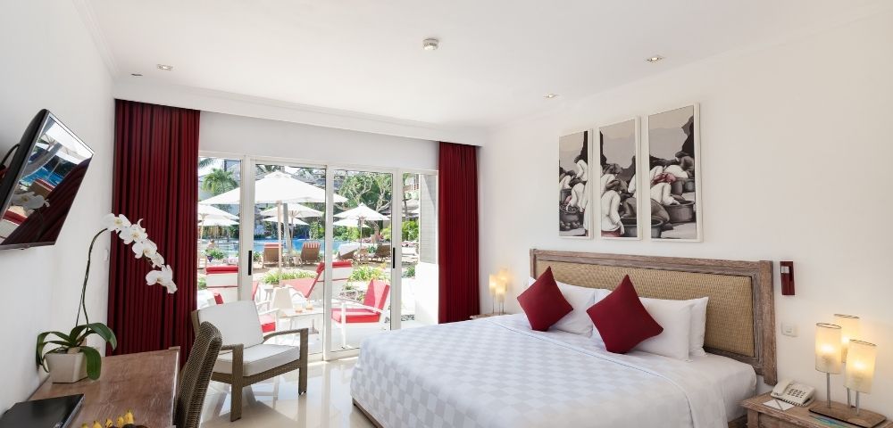 Deluxe Room - Hero Image