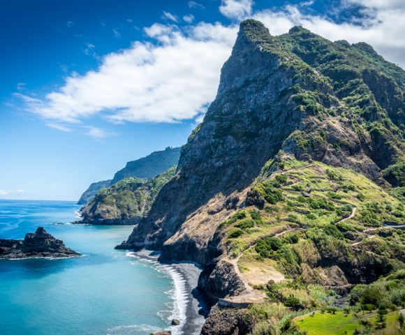 Barcelona Breeze & Mediterranean Dreams - Gallery Image