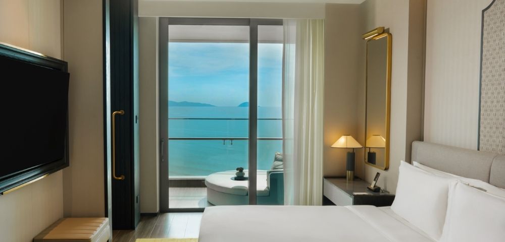 Deluxe Ocean View Room - Hero Image