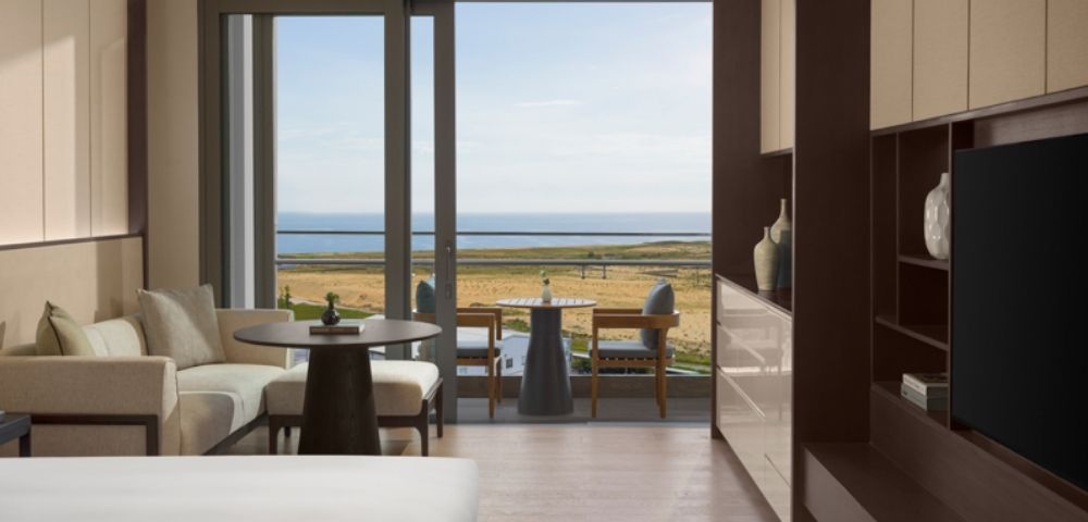 Superior Oceanview Image