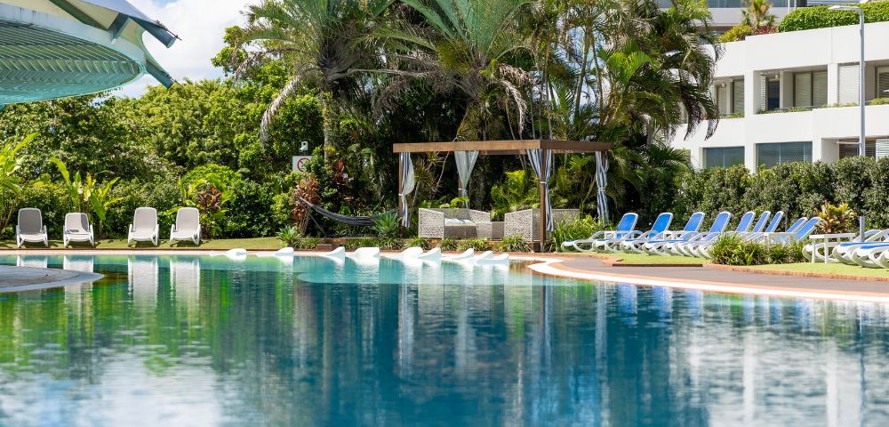 Hilton Cairns - Gallery Image