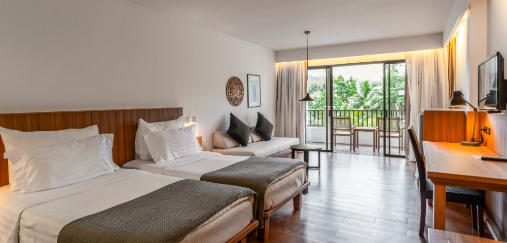 Grand Deluxe Pool View (Grand Wing) - Hero Image