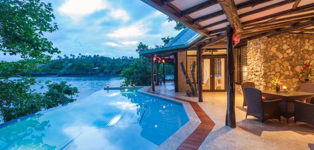 One Bedroom Oceanfront Villa Private Pool Image