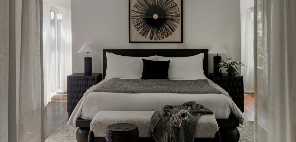 Beachfront Pool Suite Image