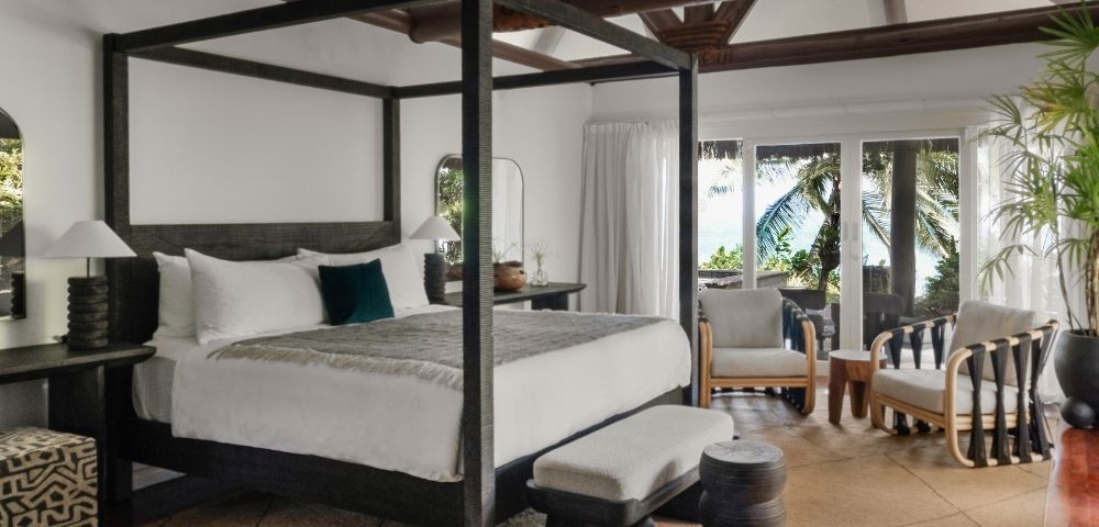 Beachfront Spa Suite Image
