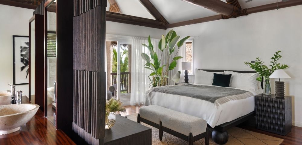 Two Bedroom Beachfront Pool Residence Image