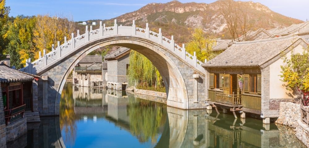 12 Day Treasures of China Image 8