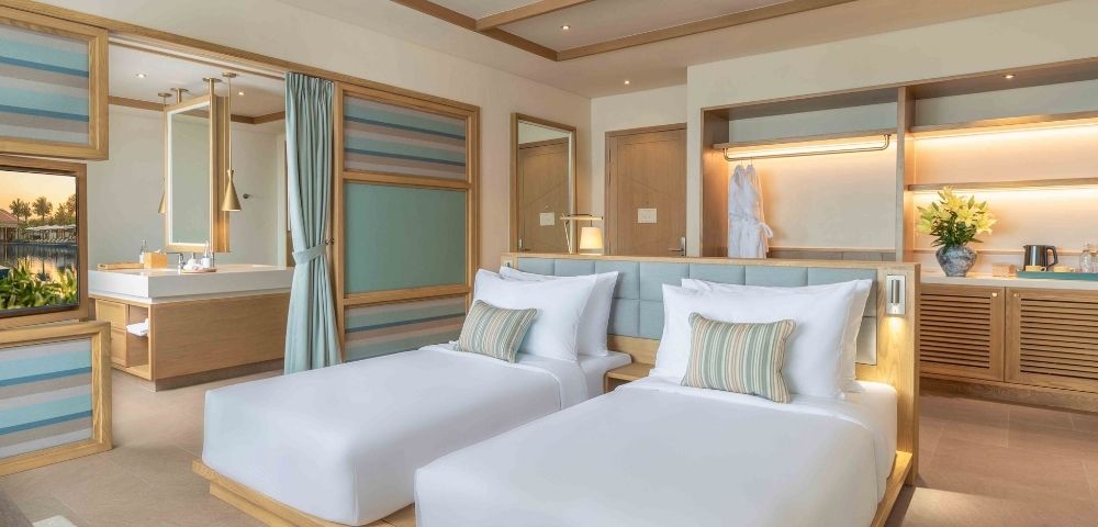 Golf View Suite - Hero Image