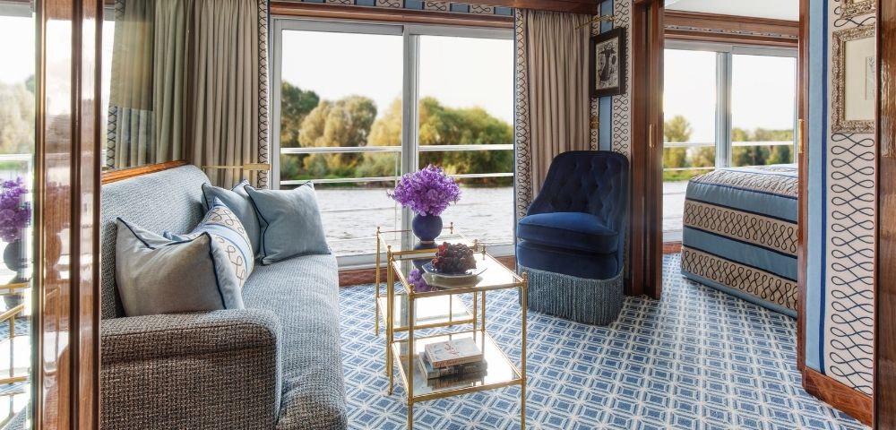 French Balcony Image
