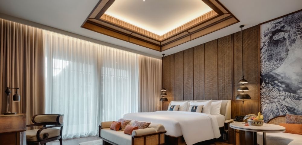 Tropical Garden Suite Image