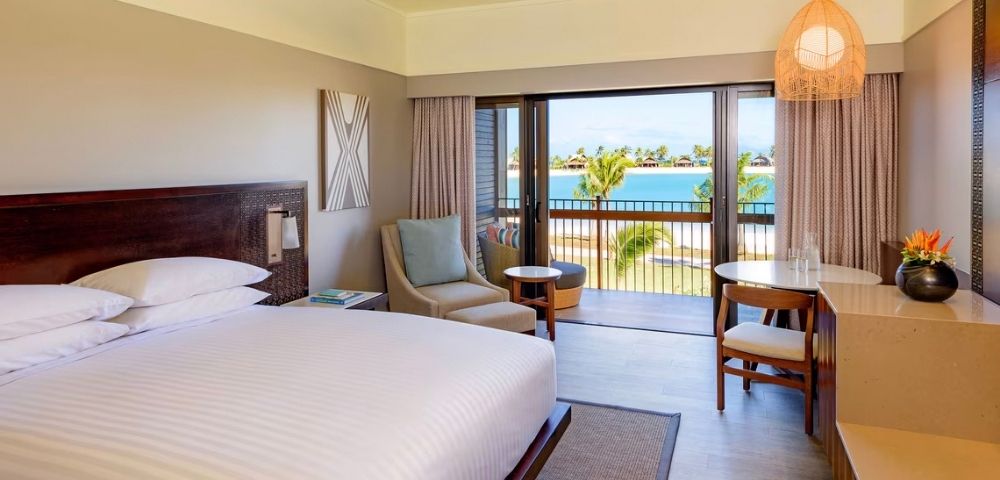 Lagoon View King Room Image