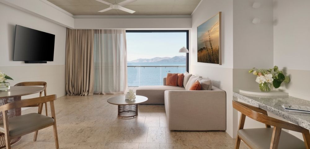 Ocean Corner Suite - Hero Image