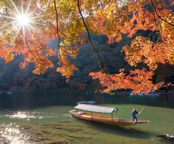 Autumn Colours of Japan Image 2