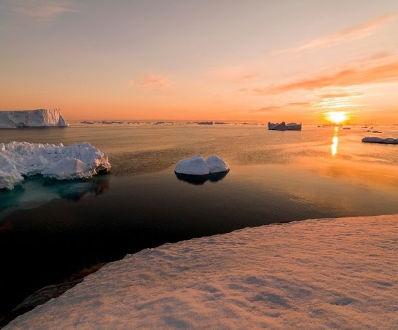 Bucket List Antarctic Adventure Image 3