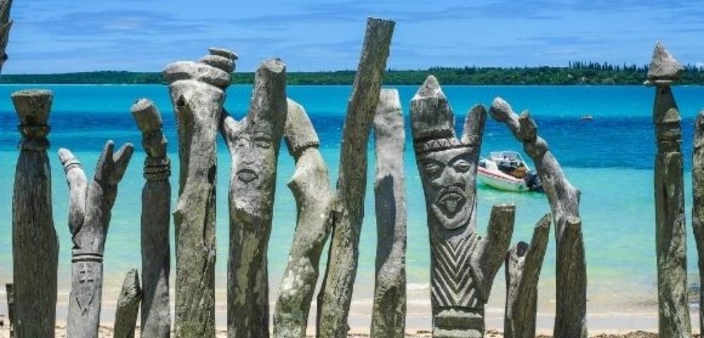 Fiji, Tropical South Pacific & Tasmania from Sydney Image 2