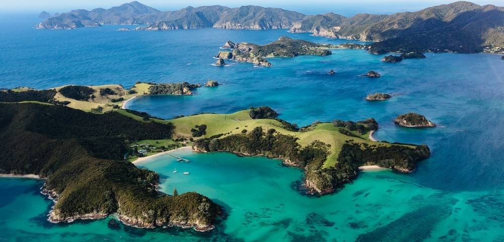Bucket List New Zealand & Islands of the South Pacific Main Image