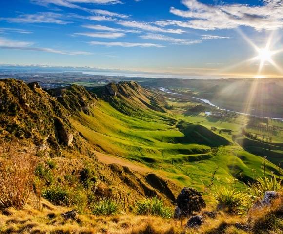 Bucket List New Zealand & Islands of the South Pacific Image 3