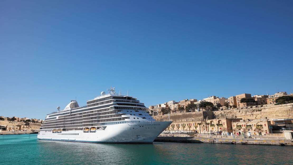 Regent Seven Seas Cruises - Hero Image